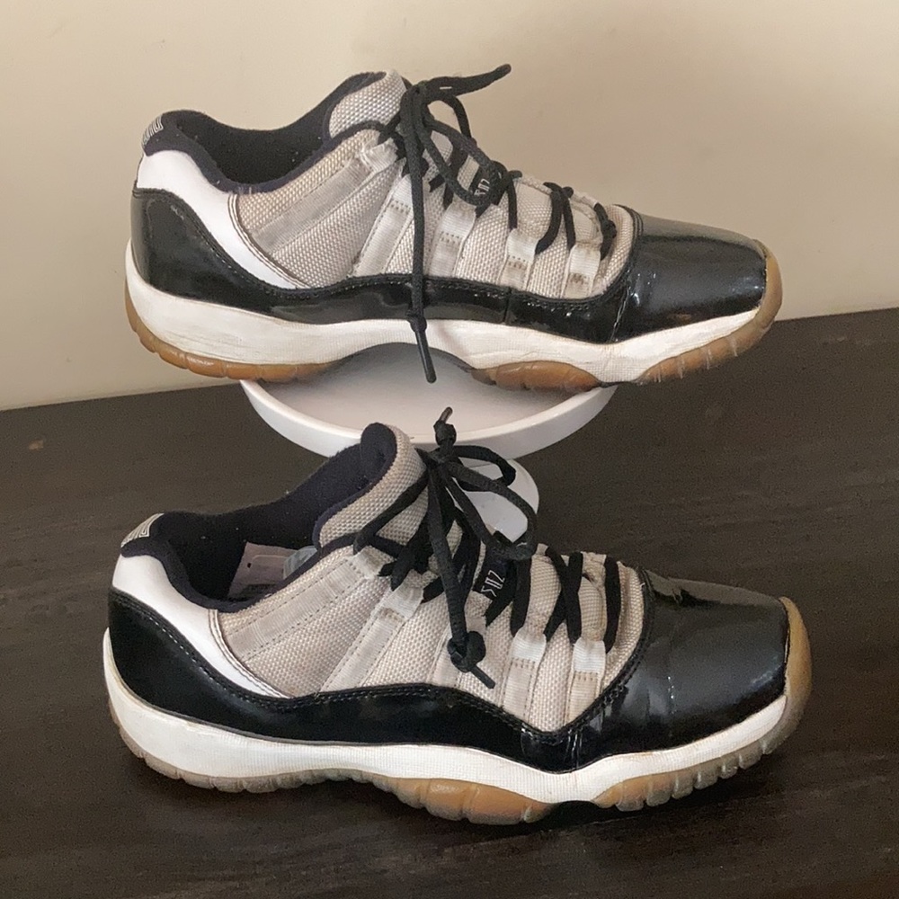 AIR JORDAN Retro 11 low Concord